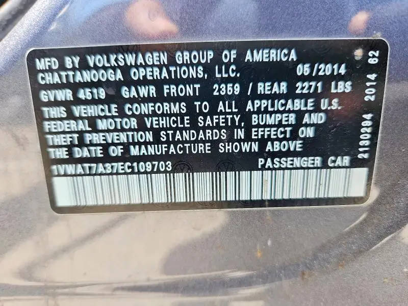 2014 VOLKSWAGEN PASSAT S  