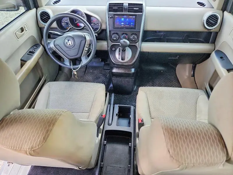 2010 HONDA ELEMENT LX  