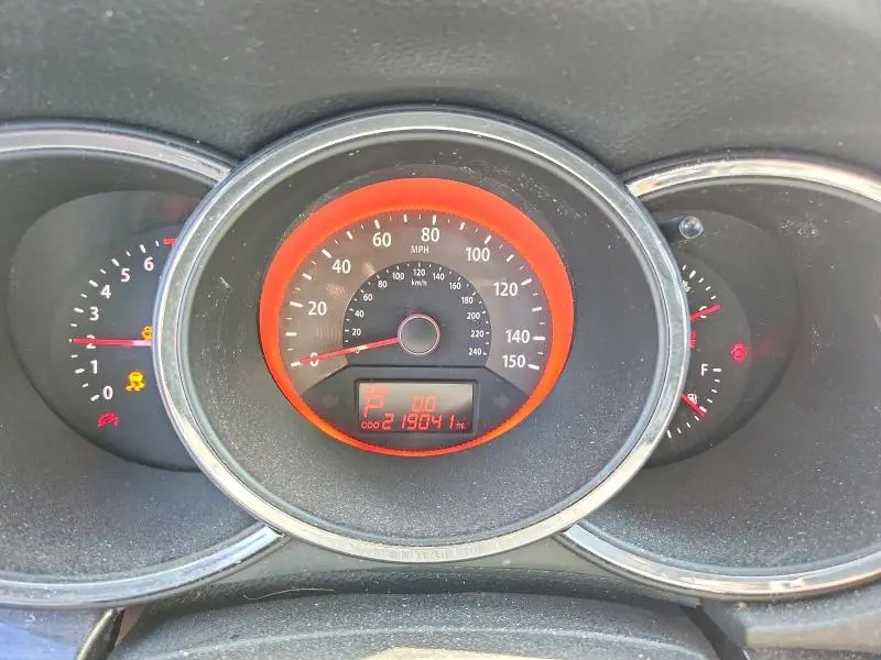 2013 KIA SORENTO SX  