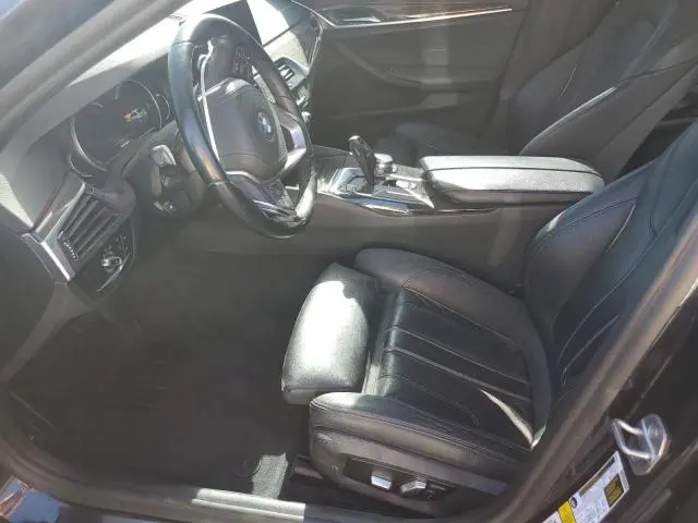 2019 BMW 530 I  