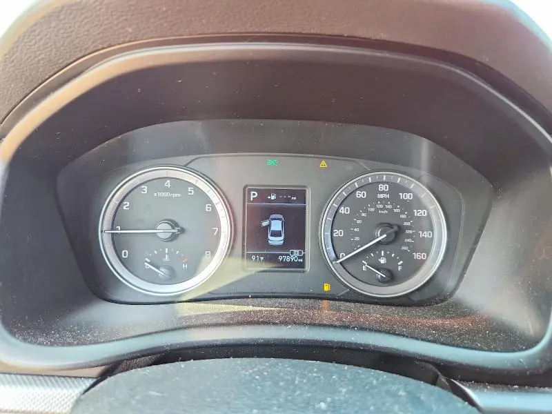 2018 HYUNDAI SONATA SE  