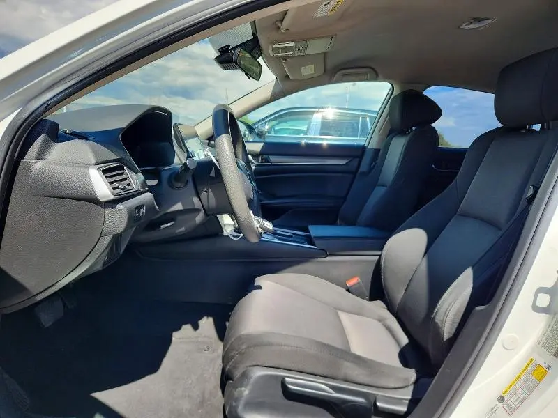 2021 HONDA ACCORD LX  