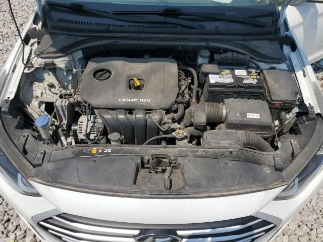 2018 HYUNDAI ELANTRA SE  