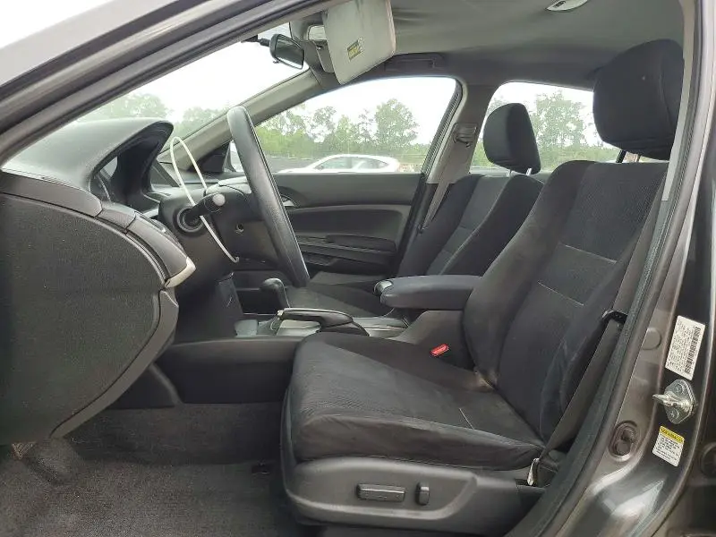 2011 HONDA ACCORD LXP  