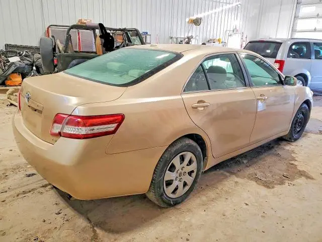 2010 TOYOTA CAMRY LE  