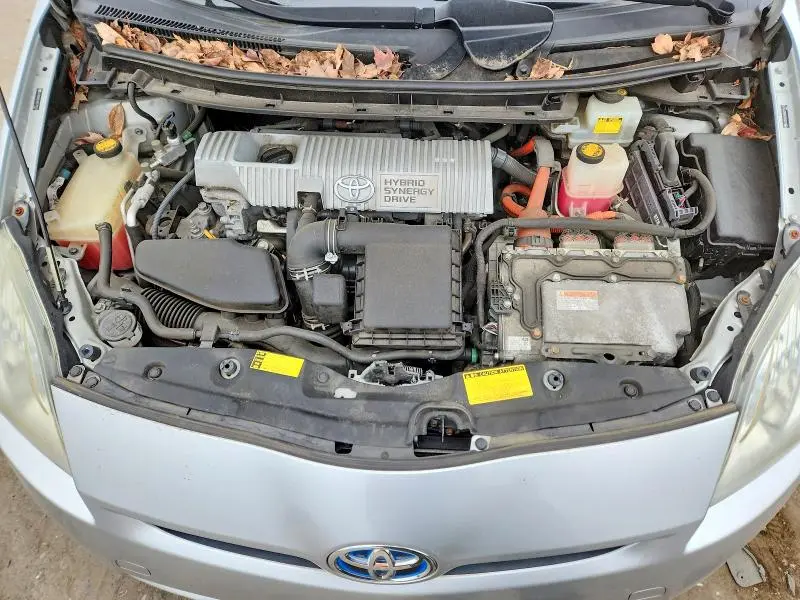 2010 TOYOTA PRIUS II  