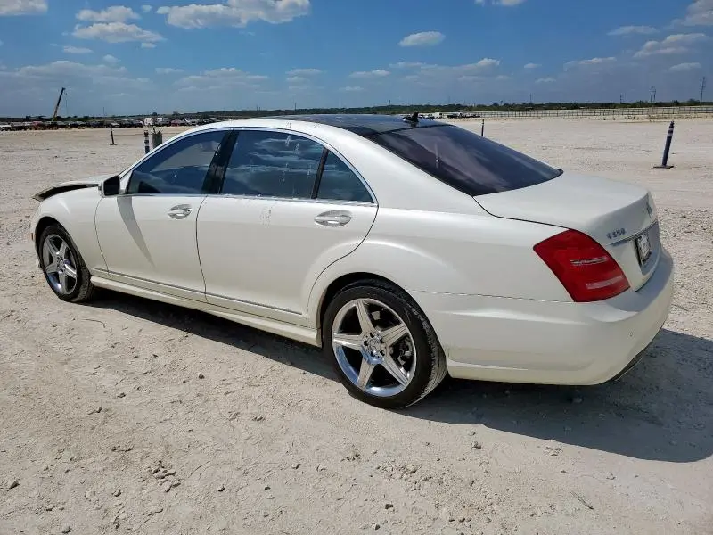 2010 MERCEDES-BENZ S 550  