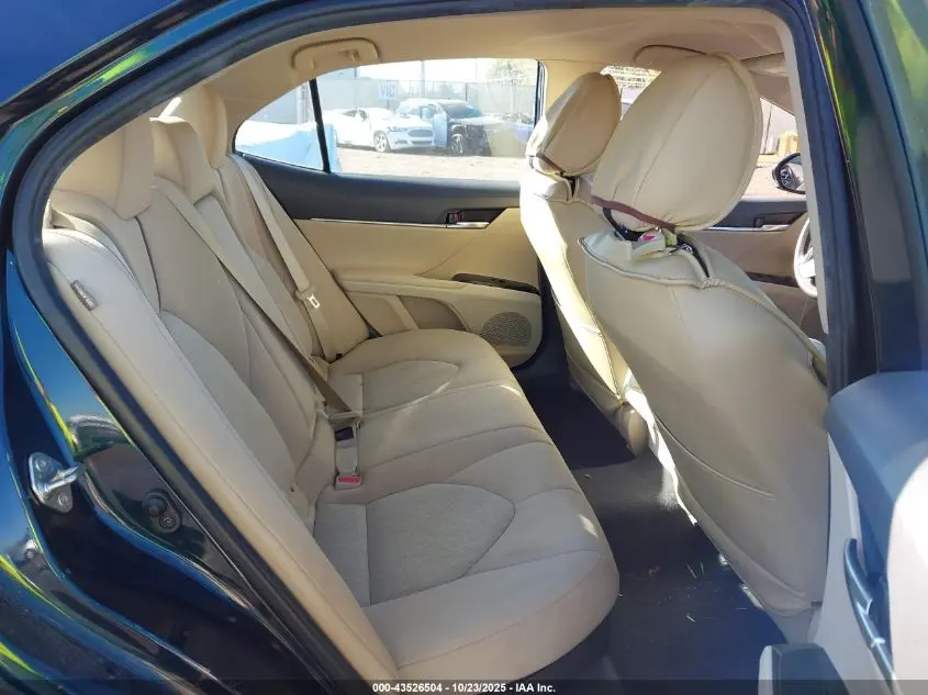 2020 TOYOTA CAMRY LE HYBRID