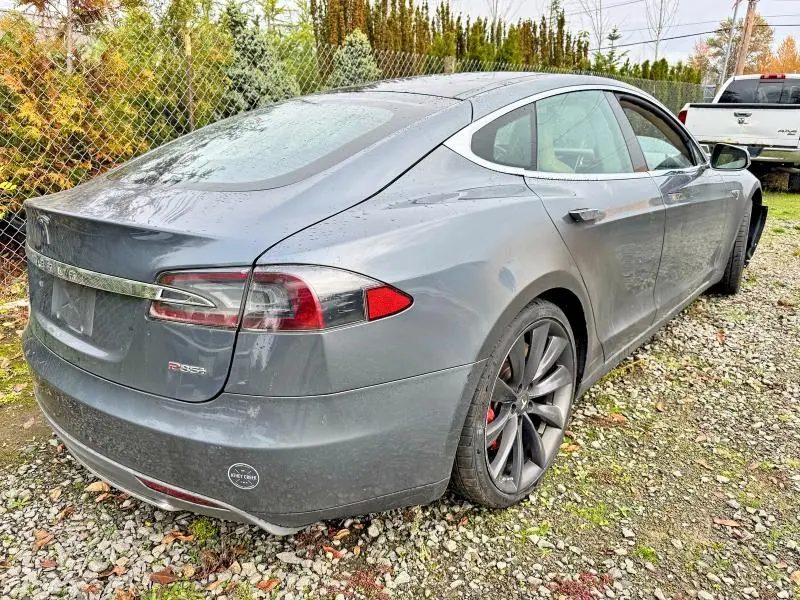 2014 TESLA MODEL S   