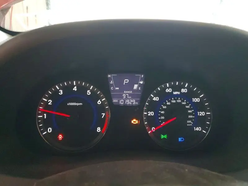 2014 HYUNDAI ACCENT GS  