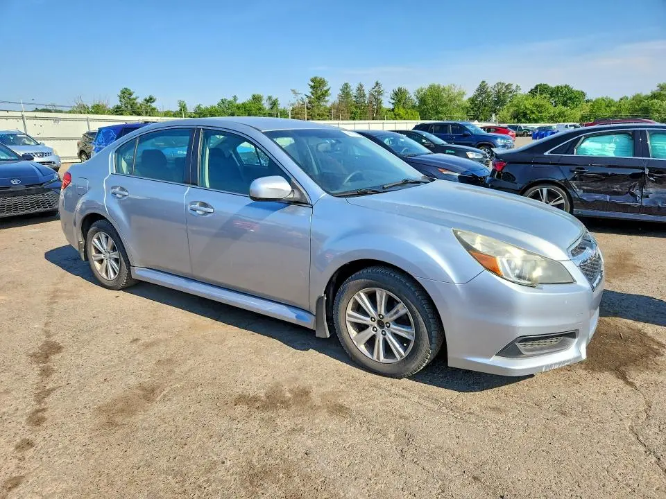 2013 SUBARU LEGACY 2.5I PREMIUM  