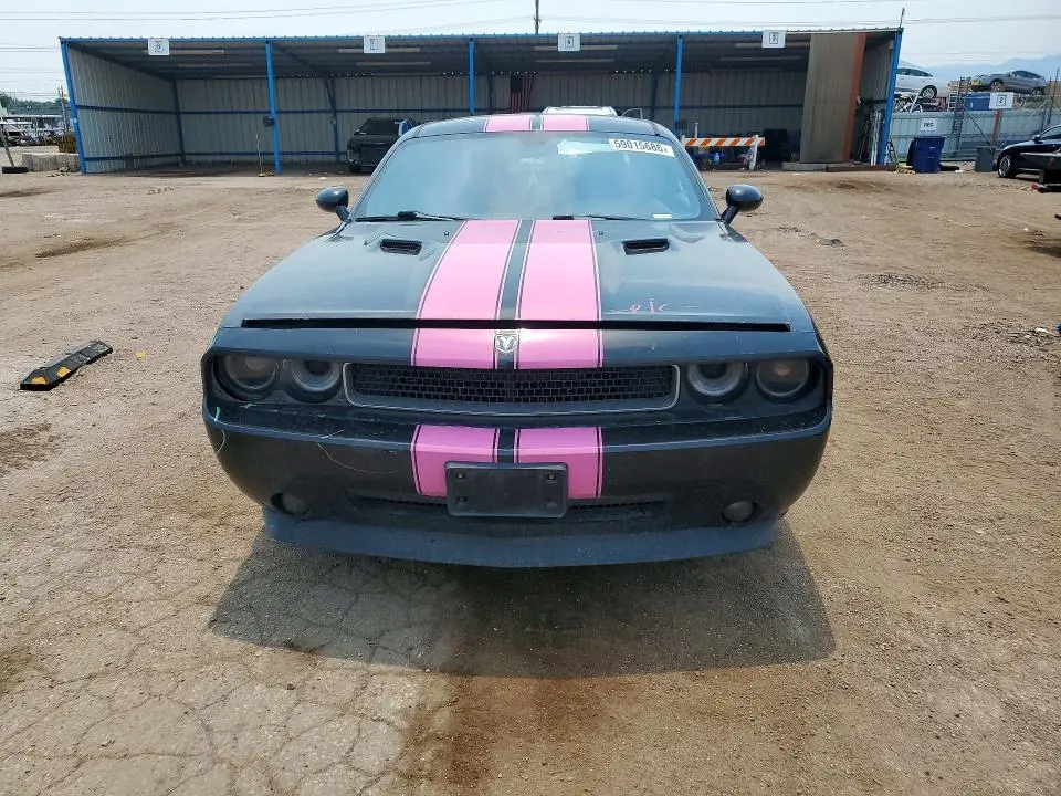 2010 DODGE CHALLENGER SE  