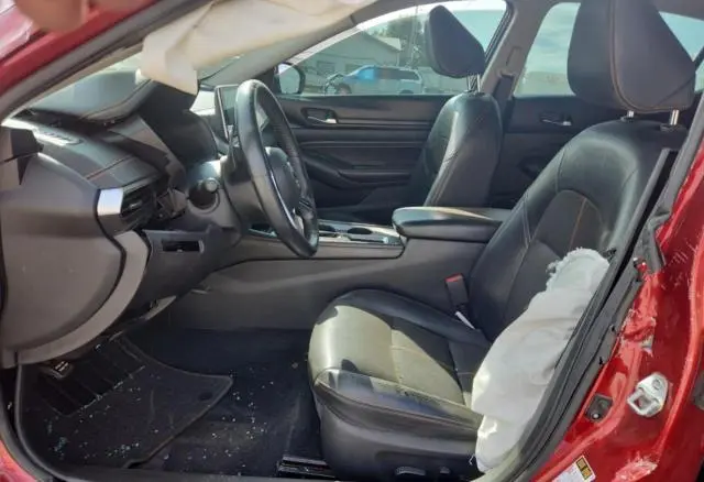 2019 NISSAN ALTIMA SR  