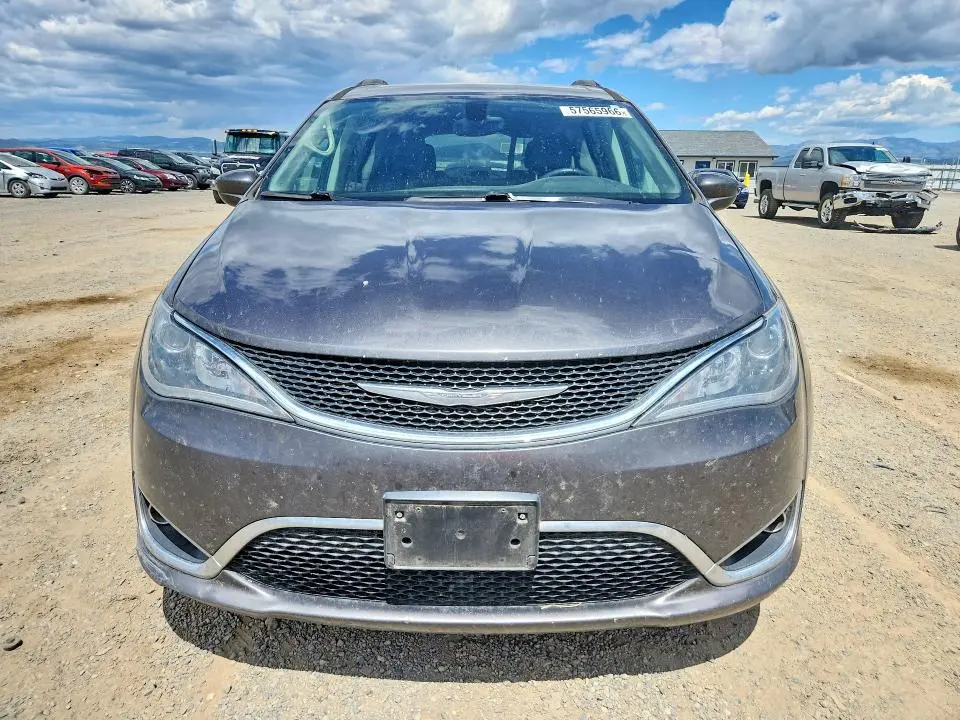 2017 CHRYSLER PACIFICA TOURING L  