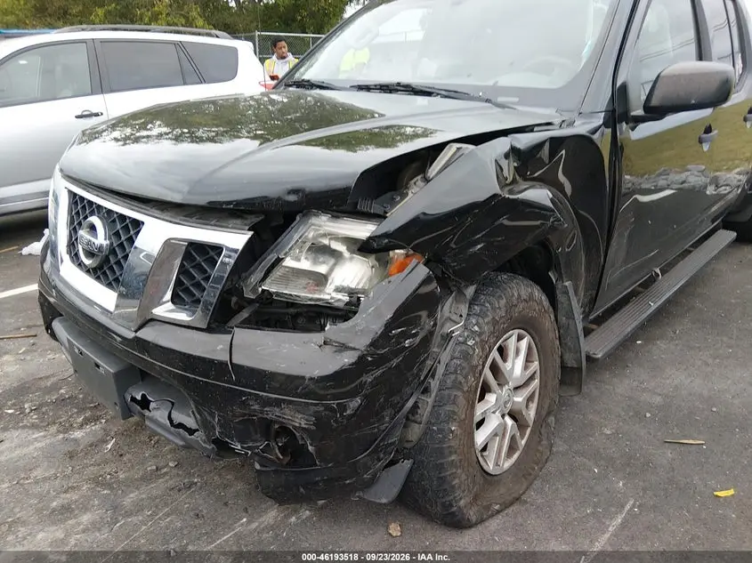 2018 NISSAN FRONTIER SV