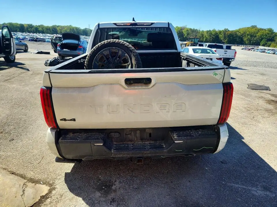 2024 TOYOTA TUNDRA LIMITED  