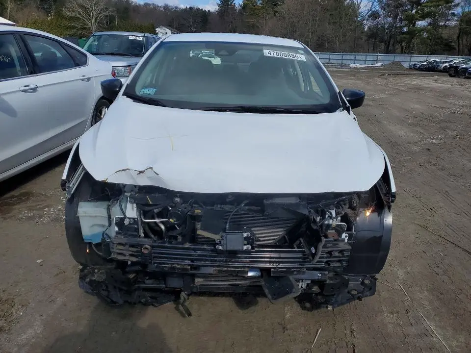 2020 NISSAN VERSA S  