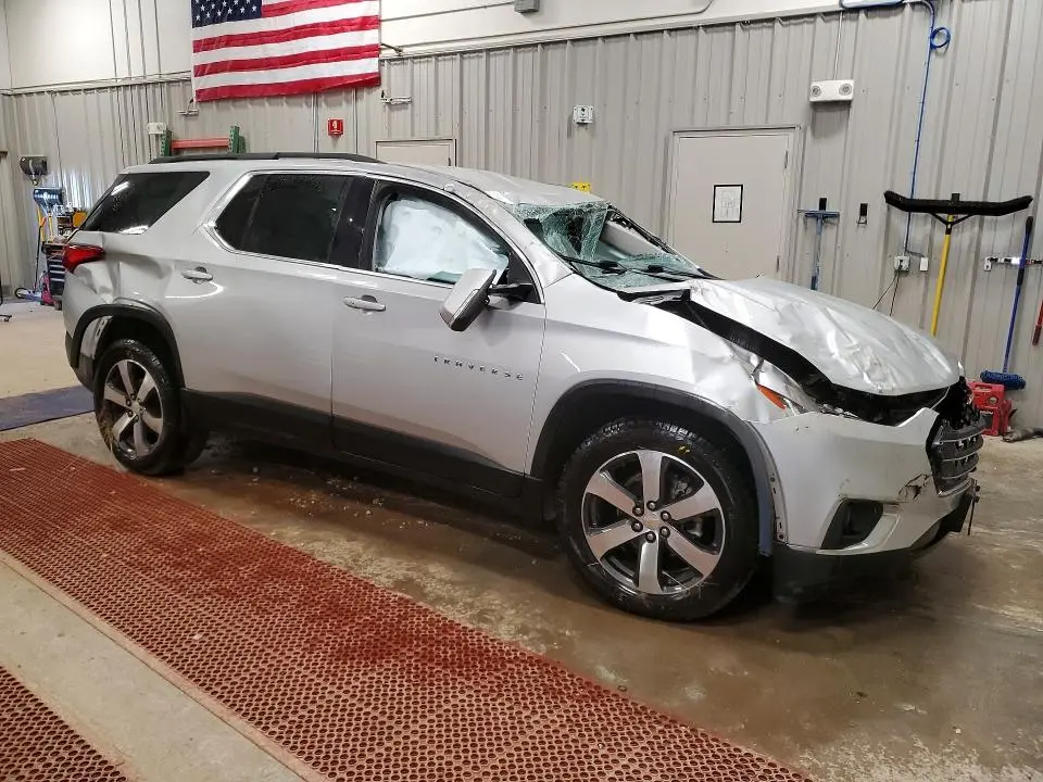 2021 CHEVROLET TRAVERSE LT  