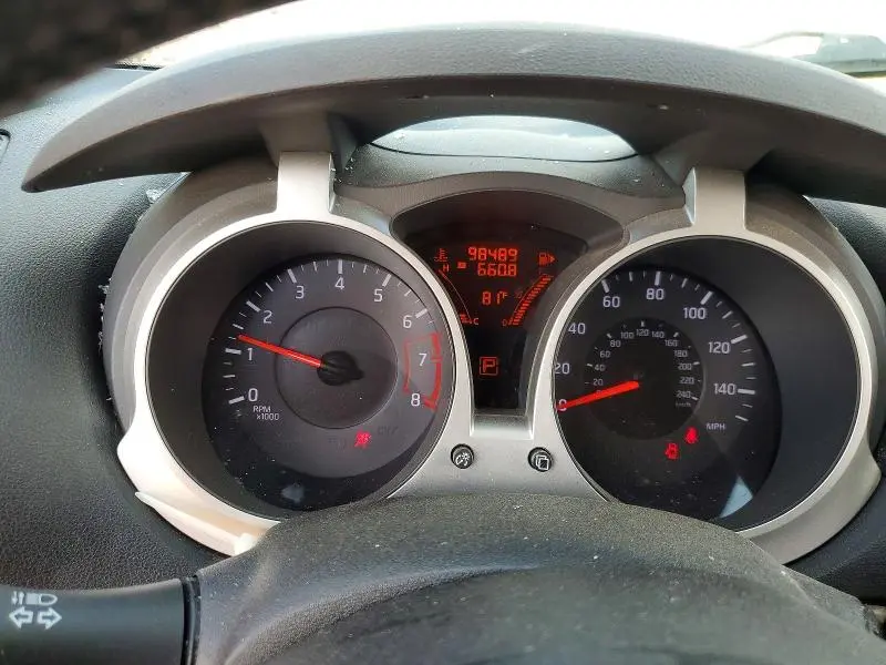 2012 NISSAN JUKE S  