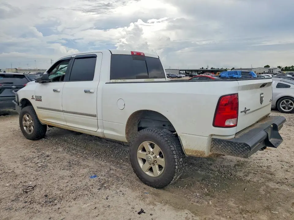 2015 RAM 2500 SLT  