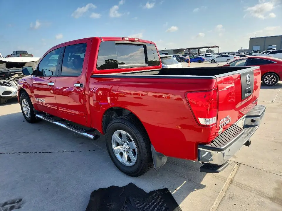 2012 NISSAN TITAN SV  