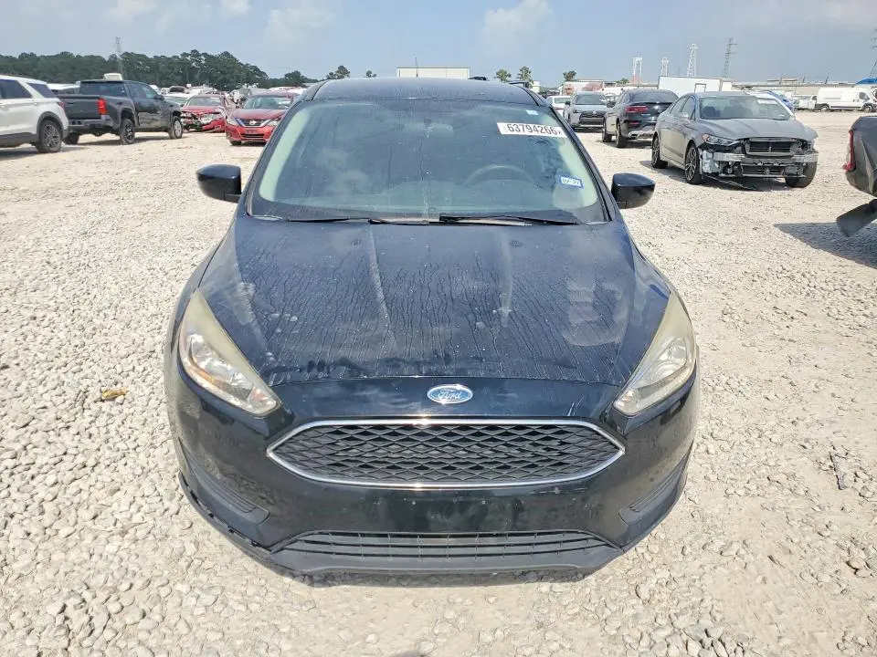 2018 FORD FOCUS SE  