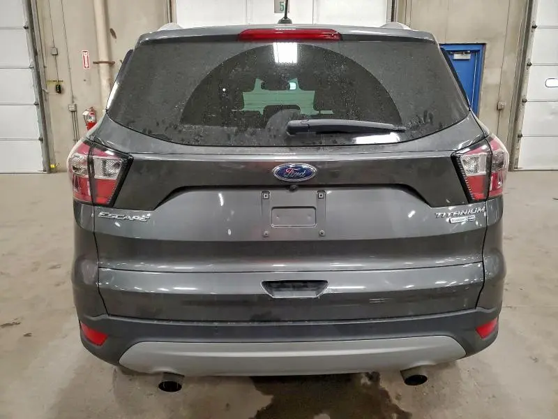 2017 FORD ESCAPE TITANIUM  