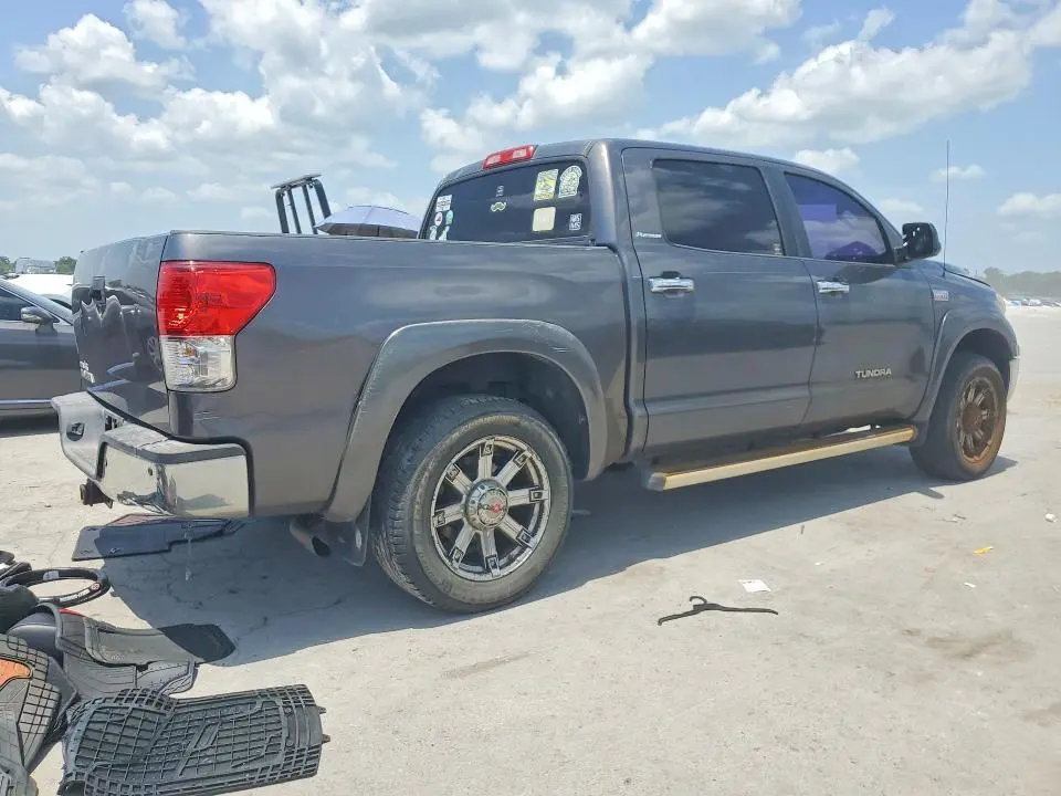 2012 TOYOTA TUNDRA CREWMAX LIMITED  