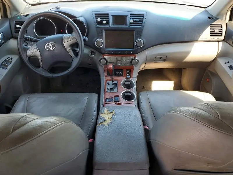 2010 TOYOTA HIGHLANDER LIMITED  