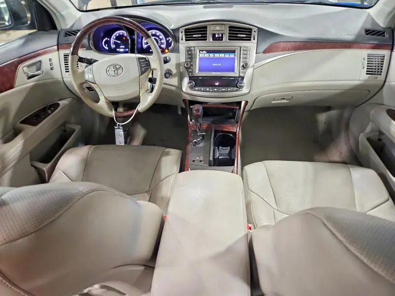 2011 TOYOTA AVALON LIMITED  