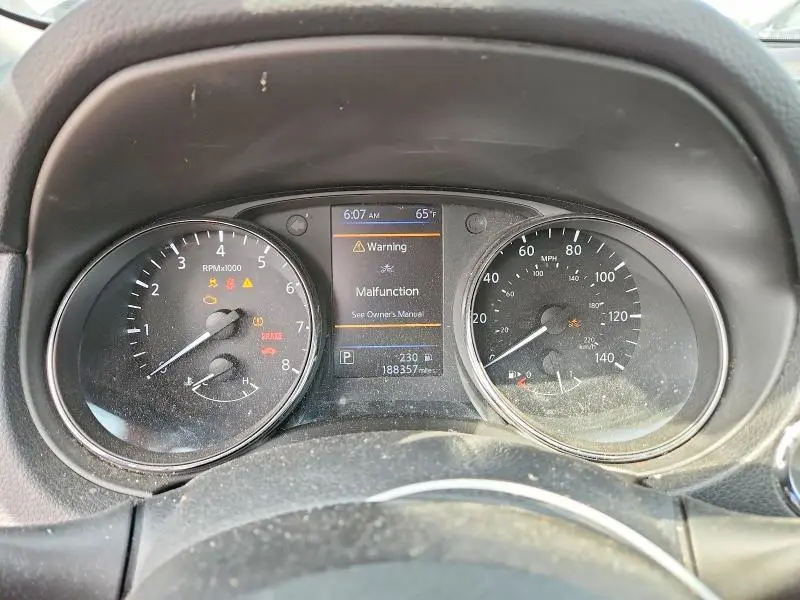 2018 NISSAN ROGUE SV  