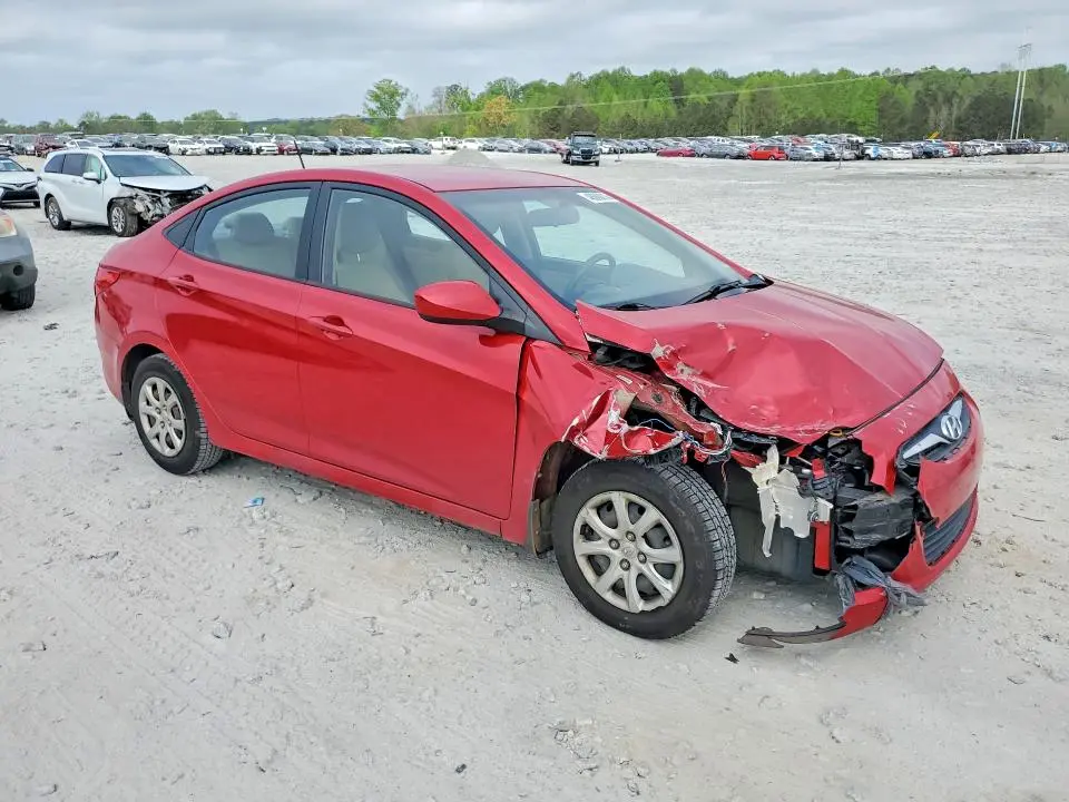 2014 HYUNDAI ACCENT GLS  
