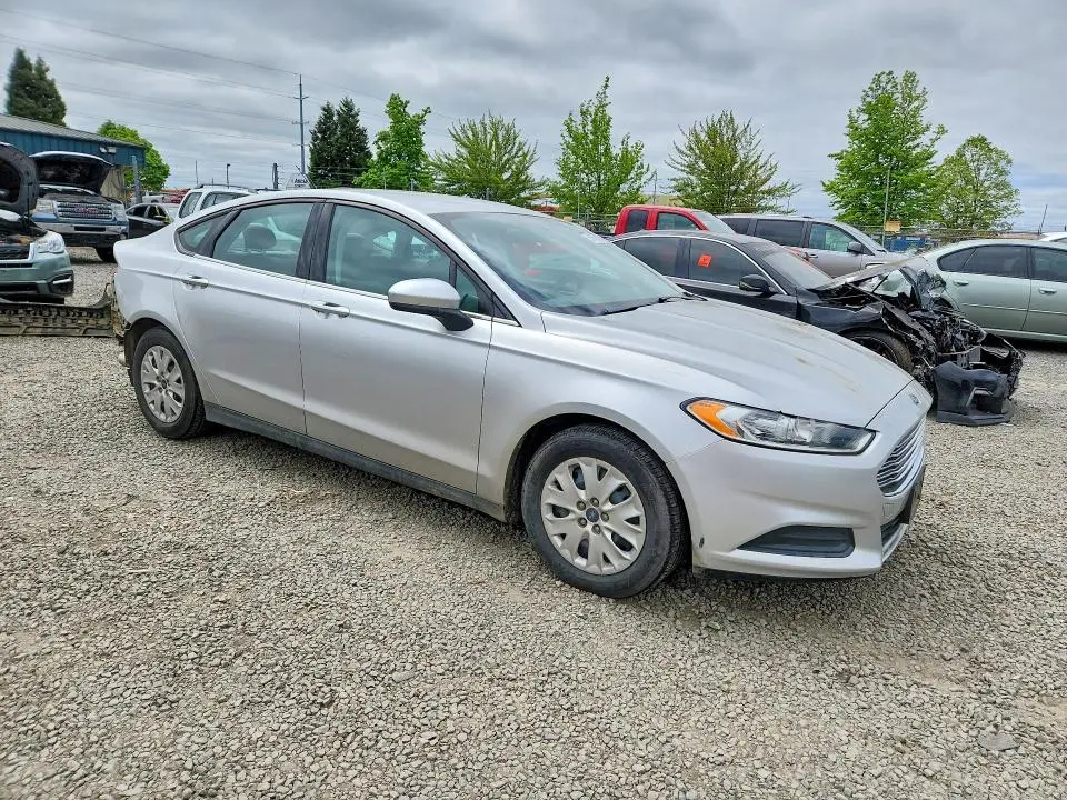 2013 FORD FUSION S  