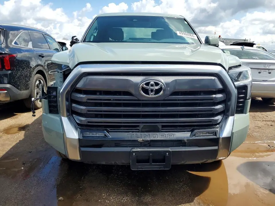 2026 TOYOTA TUNDRA CREWMAX LIMITED  