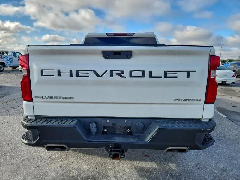 2021 CHEVROLET SILVERADO K1500 TRAIL BOSS CUSTOM  