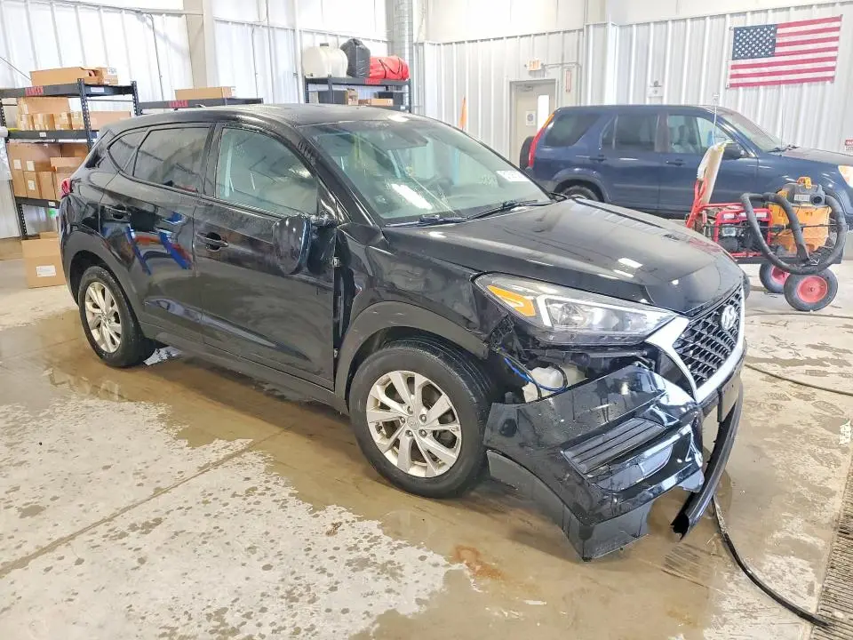 2019 HYUNDAI TUCSON SE  