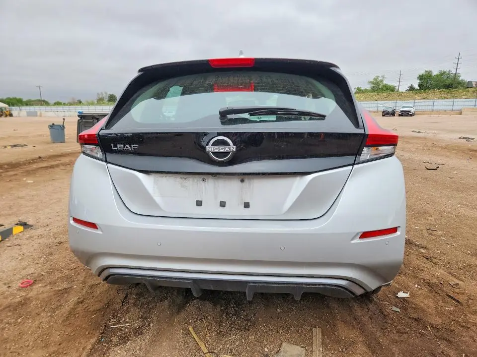 2025 NISSAN LEAF S  