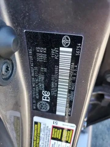 2020 TOYOTA CAMRY SE  