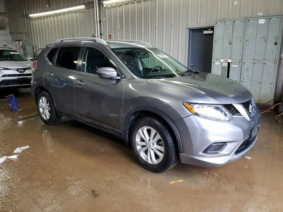 2015 NISSAN ROGUE SV  