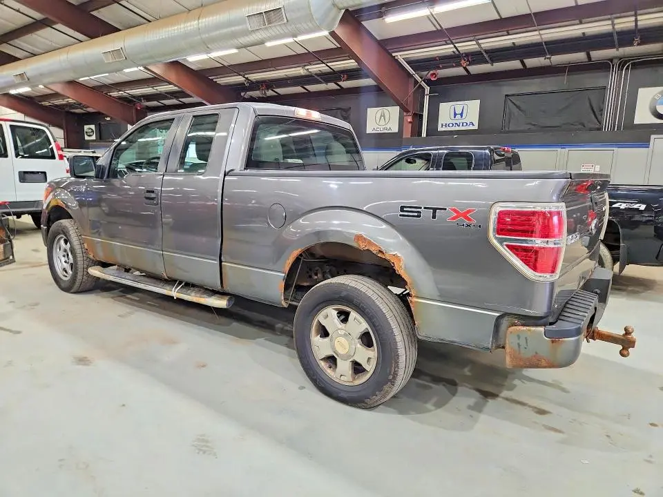 2010 FORD F150 SUPER CAB  