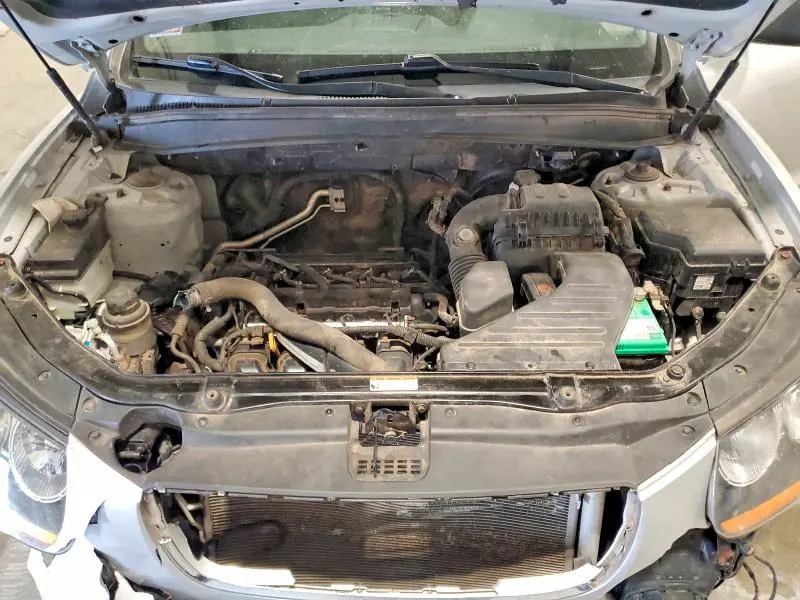 2011 HYUNDAI SANTA FE GLS  