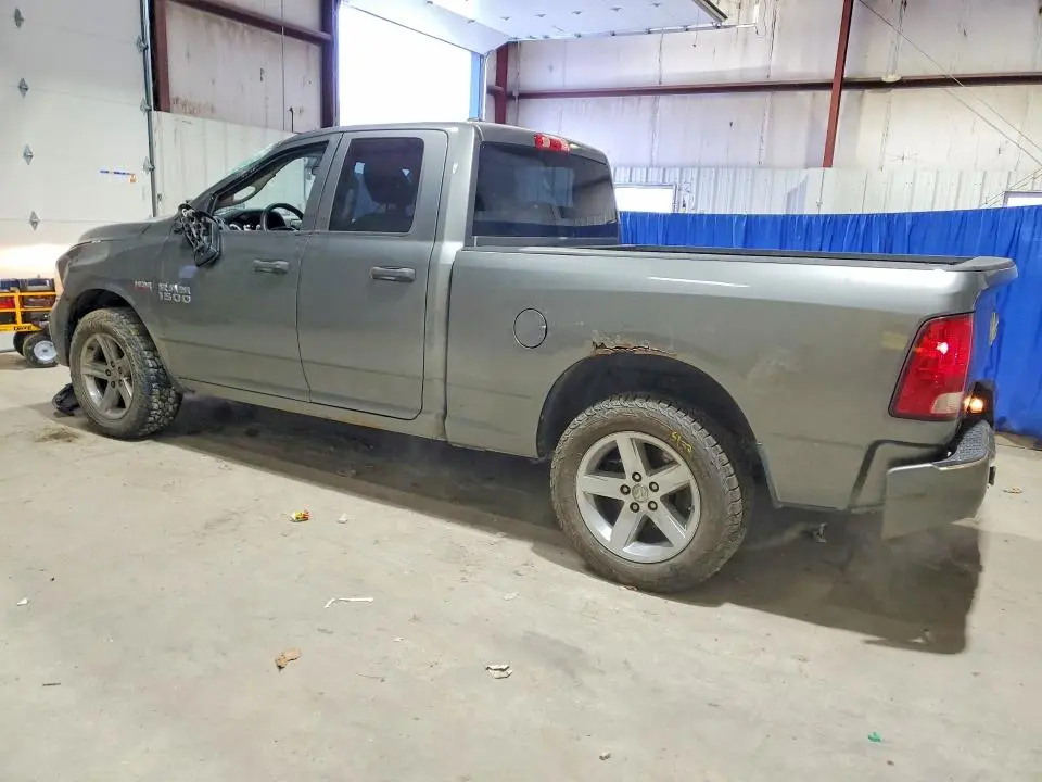 2013 RAM 1500 ST  