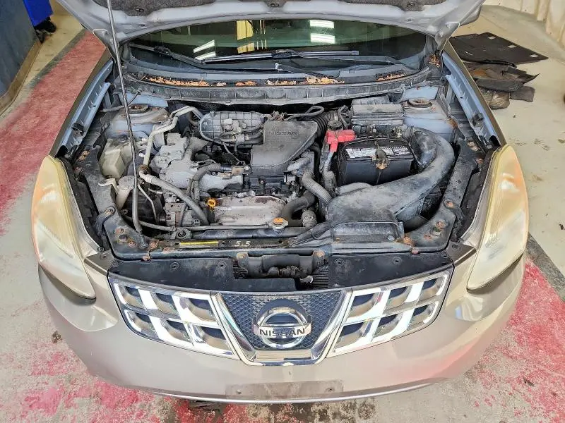 2011 NISSAN ROGUE S  