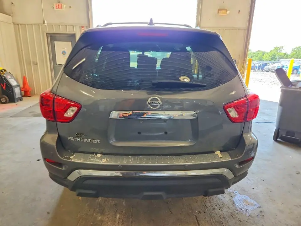 2020 NISSAN PATHFINDER S  
