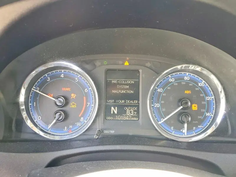 2018 TOYOTA COROLLA LE  