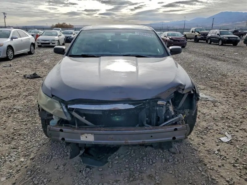 2011 FORD TAURUS SEL  