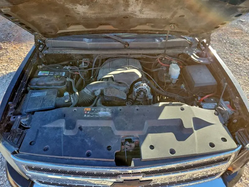 2011 CHEVROLET SILVERADO C1500 LT  