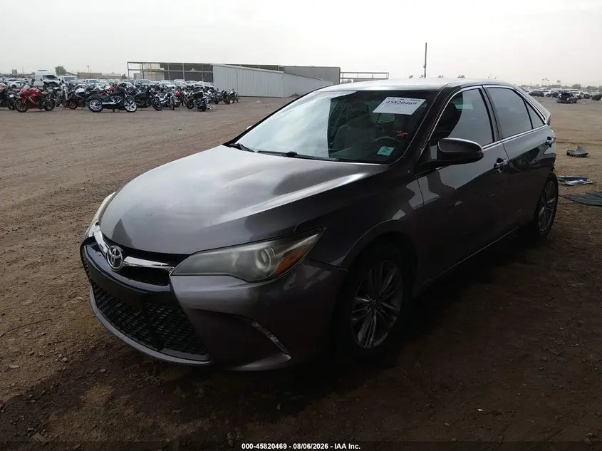 2017 TOYOTA CAMRY SE