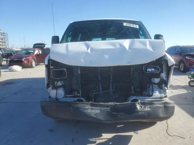2017 CHEVROLET EXPRESS G2500   