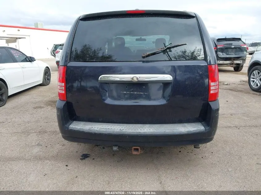 2010 CHRYSLER TOWN & COUNTRY TOURING